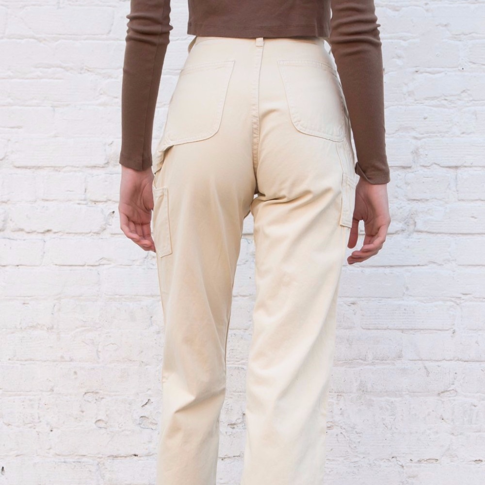 Brandy Melville Tammy Cargo Pants